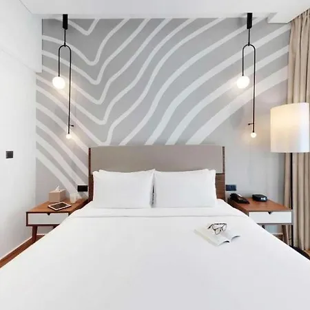 Hanza Tower Space & Pool & Sauna & Jacuzzi Appartement *