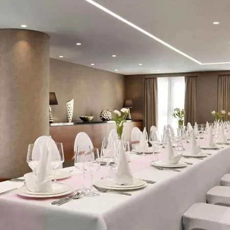 Appartement Hanza Tower Space & Pool & Sauna & Jacuzzi